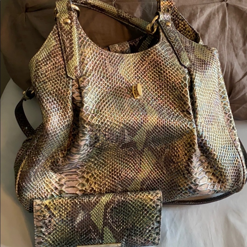 Brahmin purse w/matching wallet